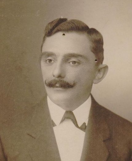 Picture of Francisco Olympio de Oliveira perfumer