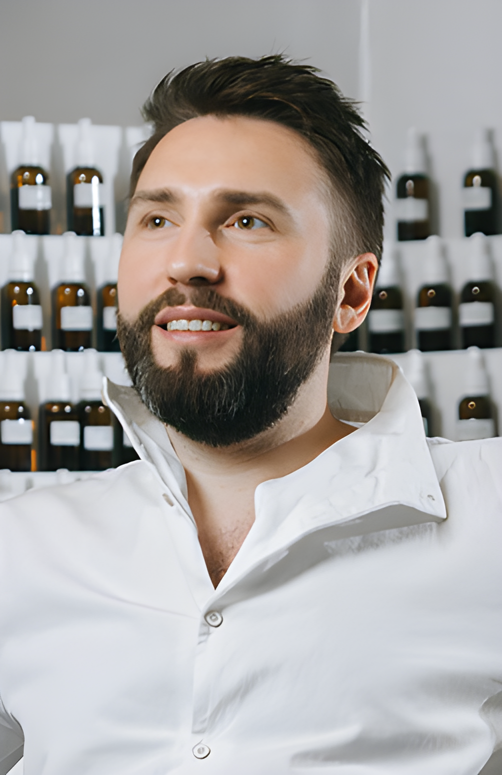 Picture of Yan Froloff perfumer