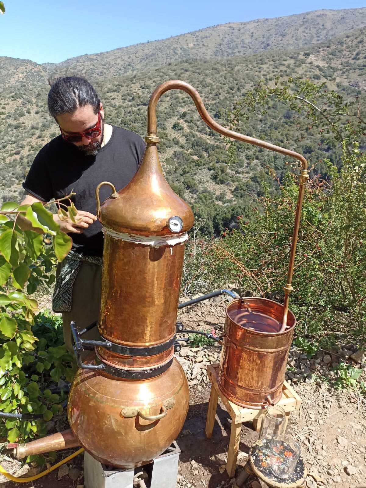 Picture of Joel L. Martínez perfumer