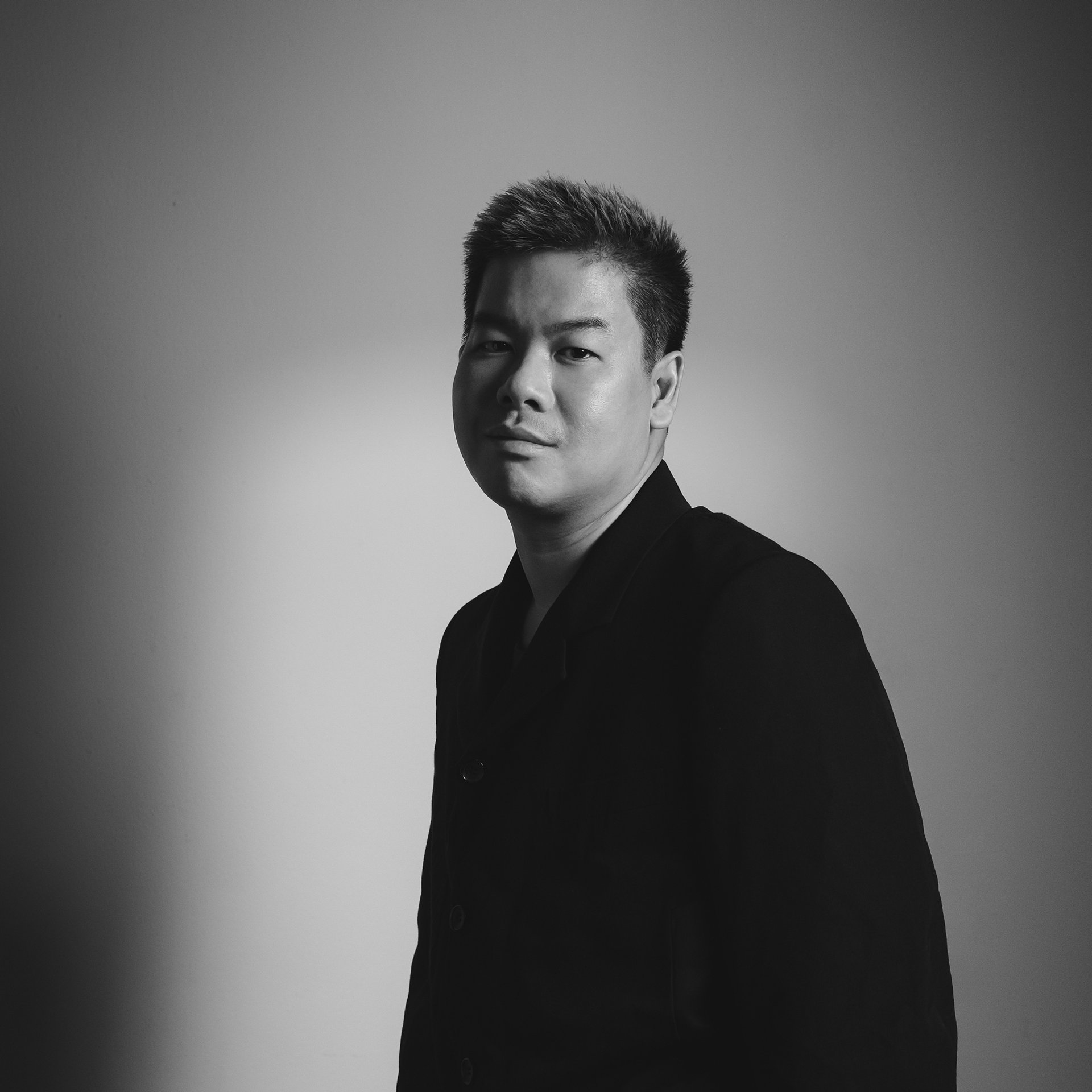 Picture of Prin Lomros perfumer